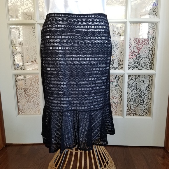 Pencil Silhoutte Black Skirt Peekaboo with Flared Hem - Picture 2 of 9